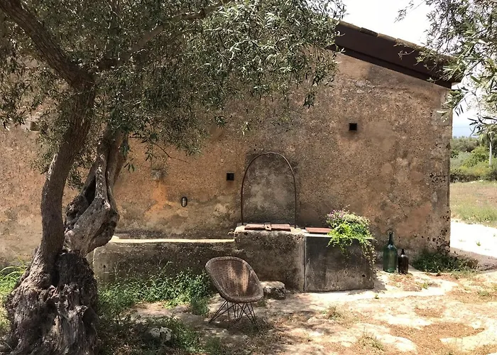 Casa Farfaglia בית כפרי נוטו